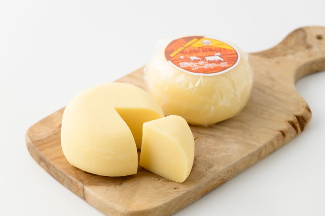 蒜山ジャージーゴーダチーズ 1,180円。