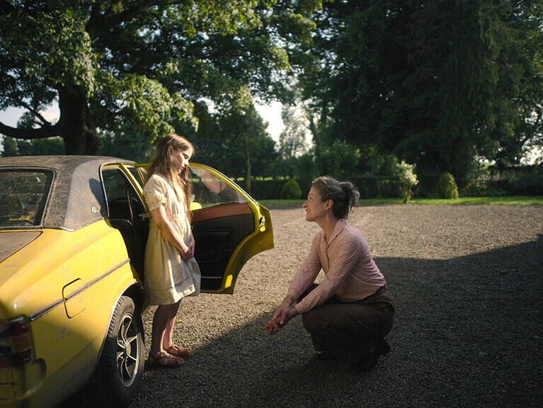 ヒューマントラストシネマ有楽町、新宿シネマカリテ、渋谷ホワイトシネクイントほか全国公開中『コット、はじまりの夏』© Inscéal 2022