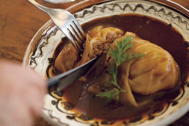 洋食屋のロールキャベツ 1個 240g、固形量170g 660円／レマン