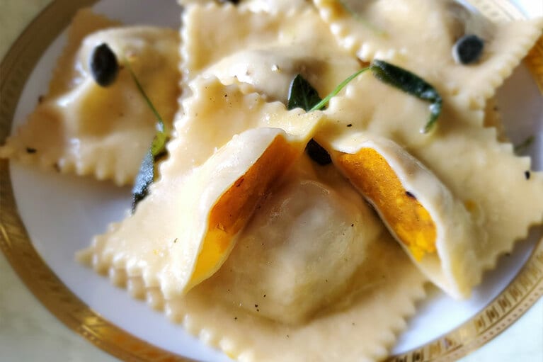 「Tortelli di zucca alla mantovana  マントヴァ風カボチャのトルテッリ」。