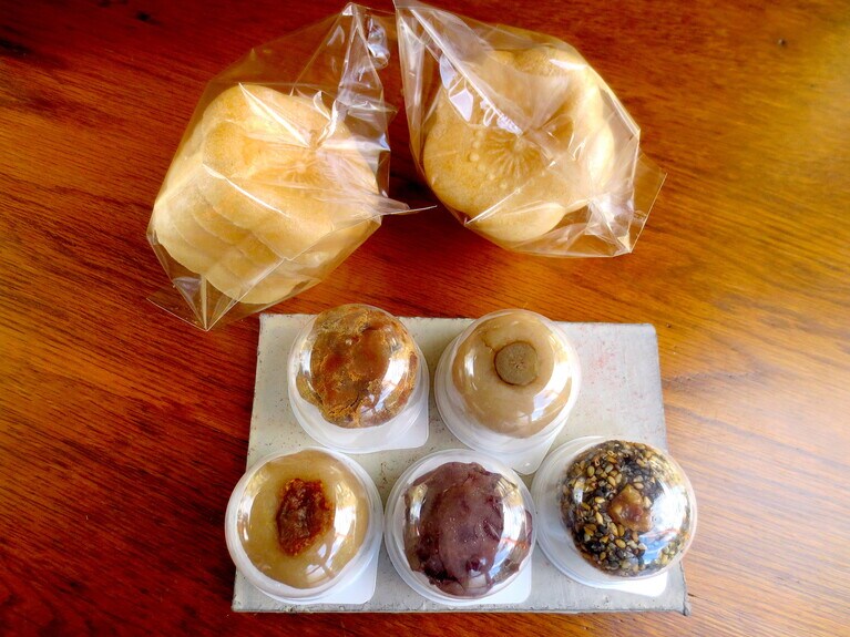 定番5種。餡と皮はそれぞれ別々にパックされています。