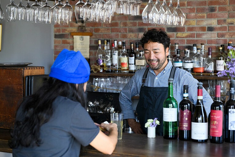 一年中Tシャツ姿の赤澤かおりさん。
