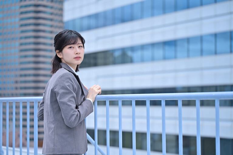 あと、7枚　しかし、そのグループも1年ほどで脱退　©杉山秀樹／文藝春秋