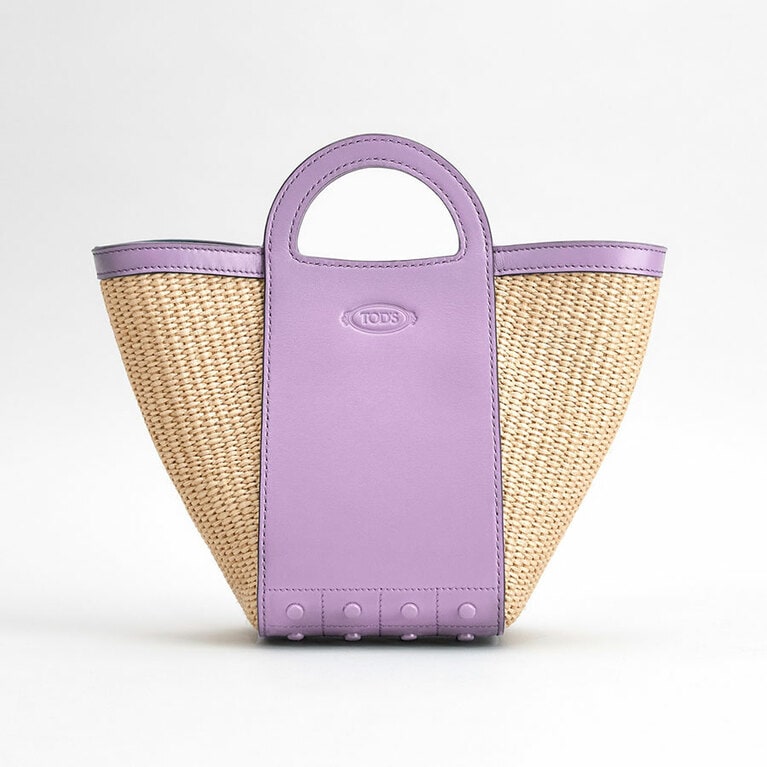 トッズ ゴンミーニ ショッピング バッグ H21×W26.5×D10cm 135,300円。