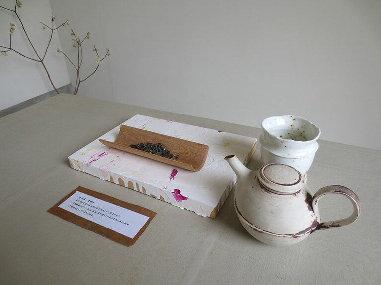 お食事の後、「中国茶と菓」。まずは、中国茶の説明。