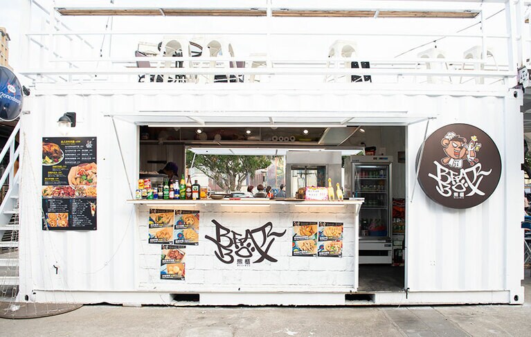 広い2階席もある。