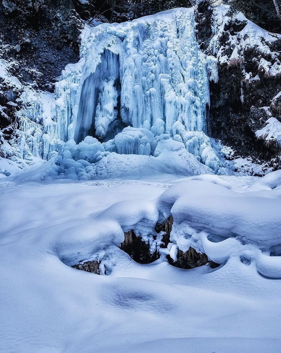 【長野県】善五郎の滝 氷瀑。撮影：@susu.kou(Instagramアカウント)