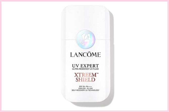 UV エクスペール エクストリーム シールド SPF50+・PA++++ UV耐水性★★ 50mL 12,980円／ランコム（4/18発売、4/11公式オンラインショップ先行発売）