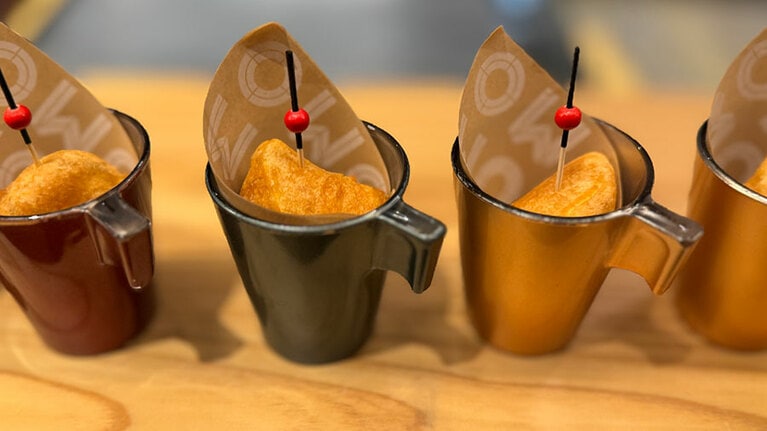 街路市の名物・いも天もあった！