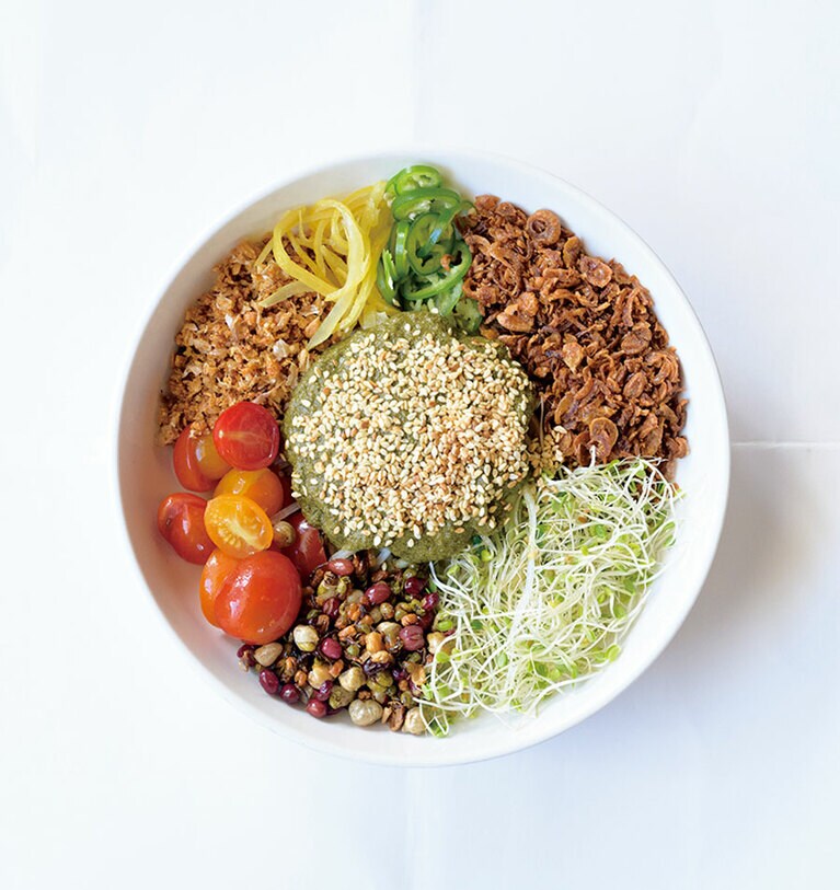 ビルマの週末 14ドル。