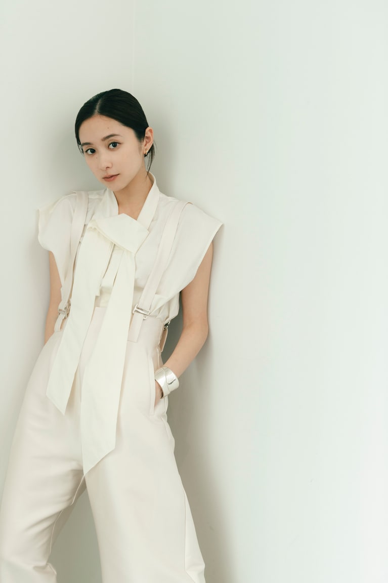 堀田真由さん。