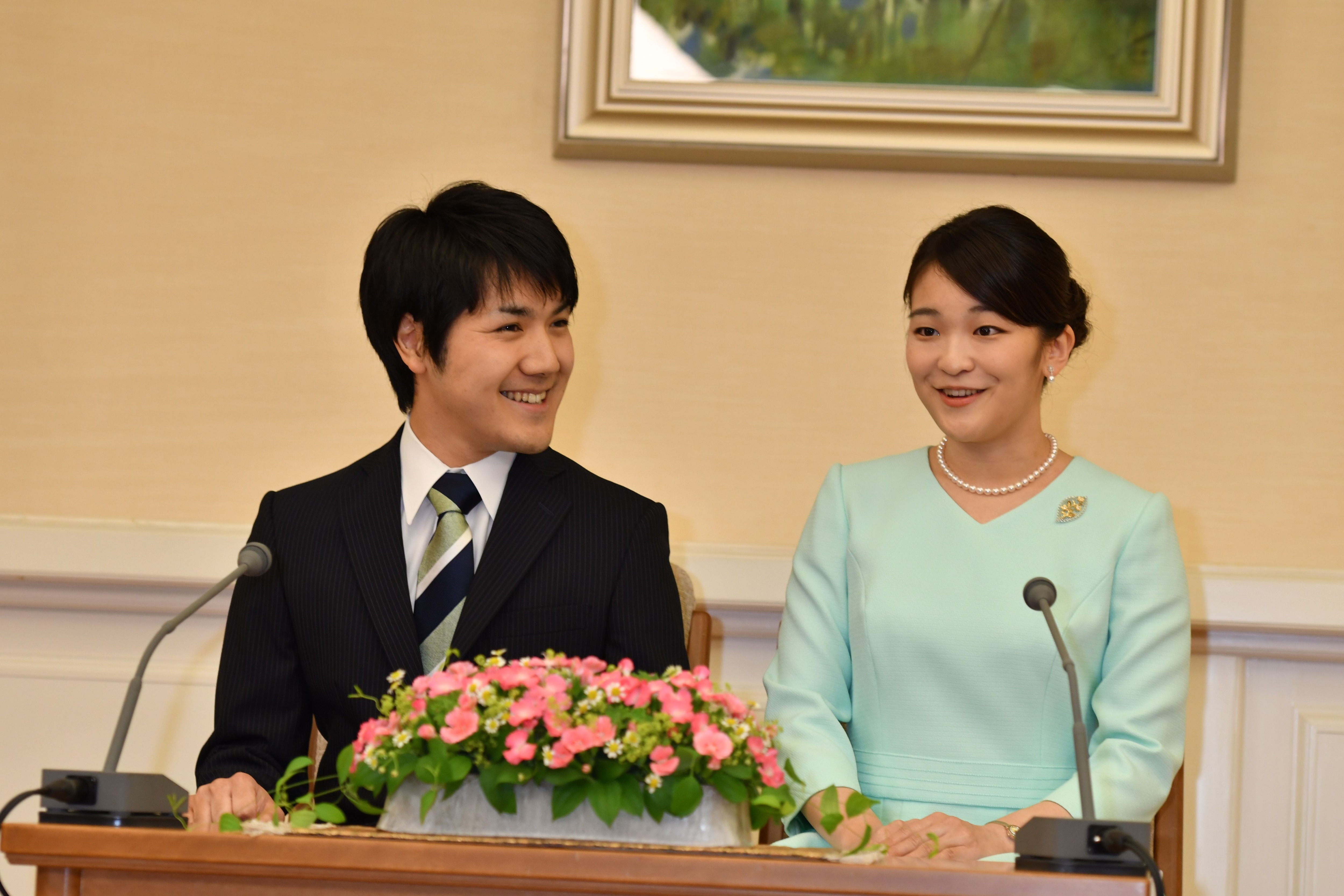 眞子さまと小室圭さんの婚約内定会見　©JMPA