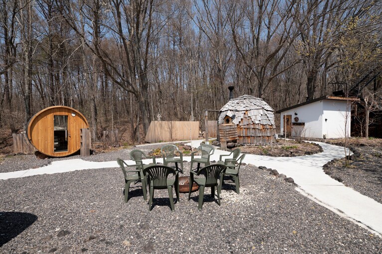 軽井沢の自然を肌で感じながら、心身をリセットしてくれるディスティネーションサウナ「kaveri」へ