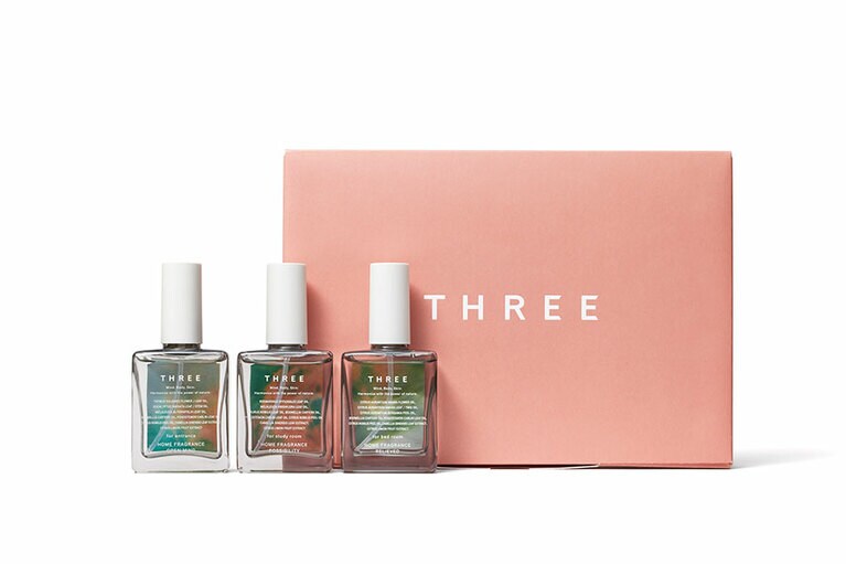 ホームフレグランス オプティマイズド キット 7,480円。セット内容：ホームフレグランス オプティマイズド オープンマインド 30ml、同 ポッシビリティ 30ml、同 レリーヴド 30ml。予約開始：10月6日(水)、発売日：10月20日(水)