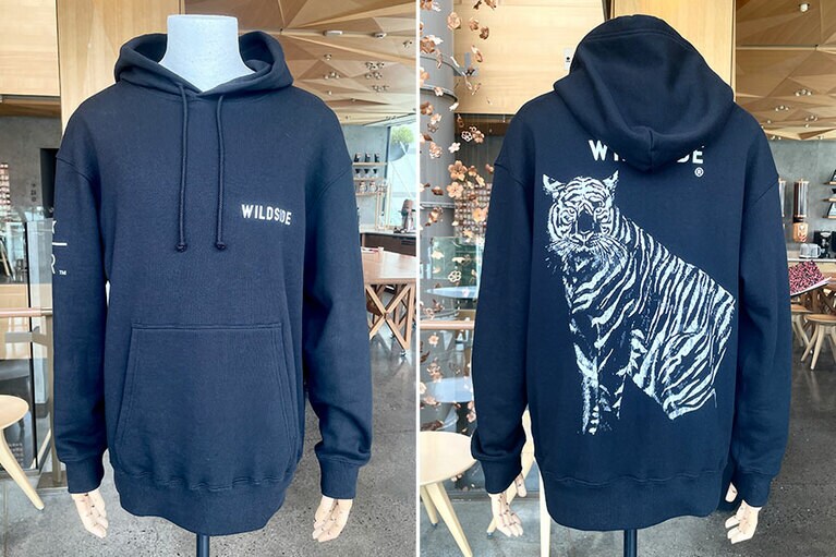 「WILDSIDE スターバックス リザーブ® フーディー タイガー」27,500円。