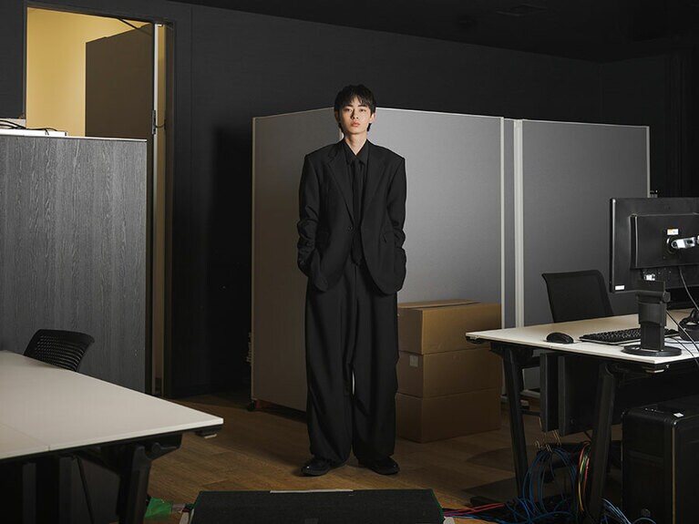 21年、ドラマ「じゃない方の彼女」の大学生・後川誠役で俳優デビュー。