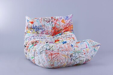 文具屋コーナーの試し書きがモチーフ ロゼトーゴ × とんだ林蘭さん