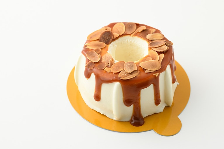 生キャラメルシフォンケーキ 850円(お一人様サイズ)。