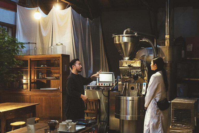 「夢の機械」だったというローリング・スマート・ロースター社の焙煎機。循環する熱風で焙煎することで、豆本来の風味を生かすことができる。