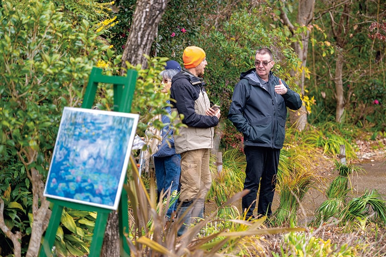 「ジヴェルニーと北川村は師弟関係ではなく同じ庭を愛する仲間」とアヴィサールさん。