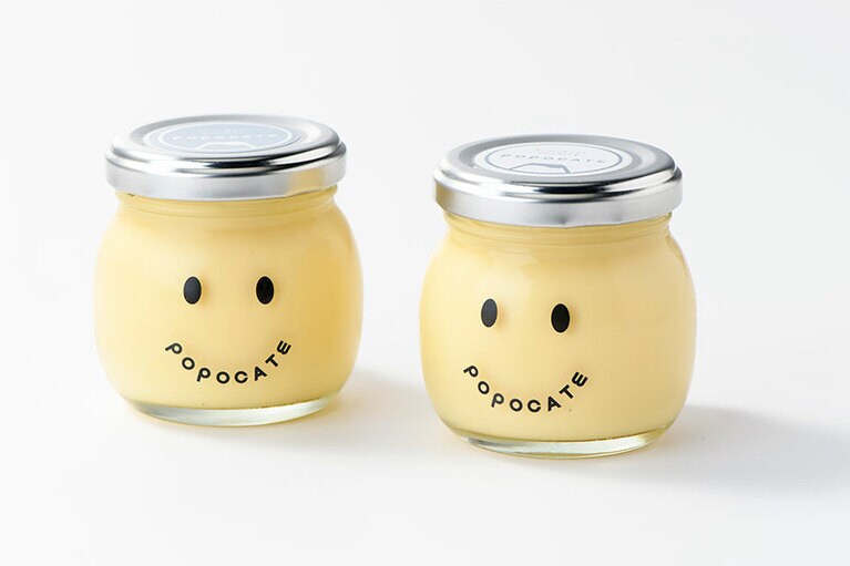 【東京】POPOCATEの「POPOCATEプリン」。左から：POPOかた、POPOやわ 各400円(100g)。