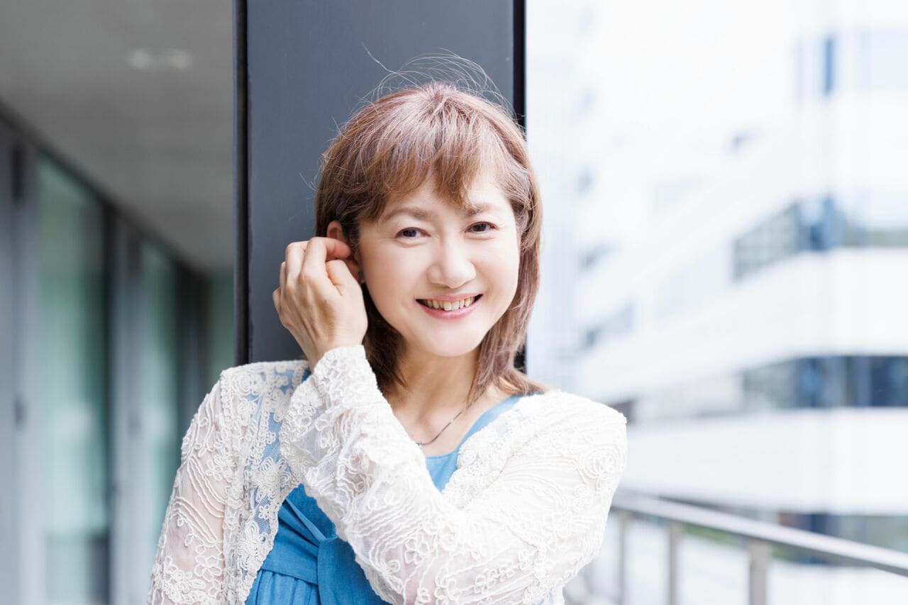 古村比呂さん　©︎文藝春秋　撮影・橋本篤