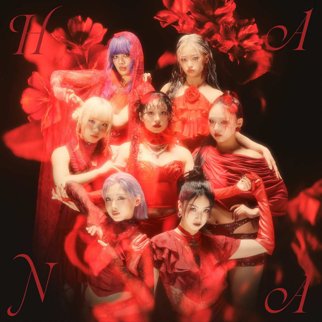 1st Album『HANA』が2月25日発売。