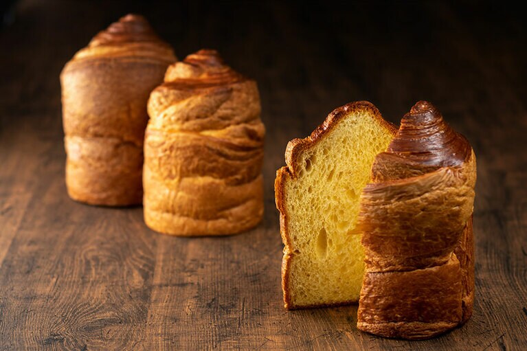 「ミシュランで星を獲得したシェフの食感まで楽しいブリオッシュ」ブリオッシュ・フィユテ 1,620円(1個)／ティエリー マルクス ラ ブーランジェリー