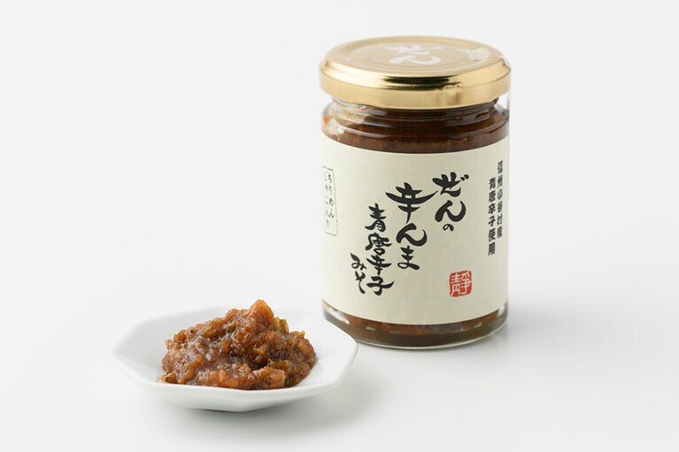 ぜんの辛んま 青唐辛子みそ(ちりめんじゃこ入り) 680円(120g)。