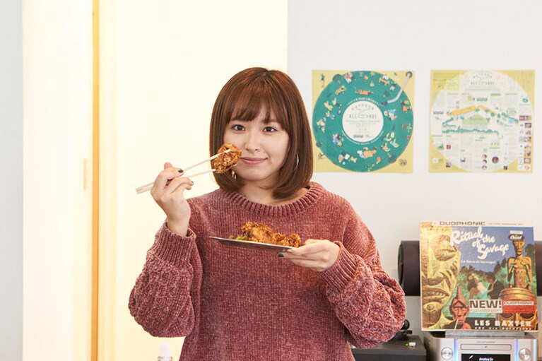 からあげの油淋ソースがけ(450円)。お酒も料理も大衆酒場価格なのが嬉しい！