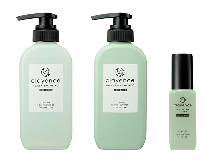 （左から）クレイエンス クレイスパ 薬用スカルプシャンプー ボリュームケア［医薬部外品］ 300mL 3,520円、同 薬用リペアトリートメント ボリュームケア［医薬部外品］ 300g 3,520円、同 薬用育毛剤 ヘアグロウ［医薬部外品］ 60mL 6,050円／プレミアアンチエイジング