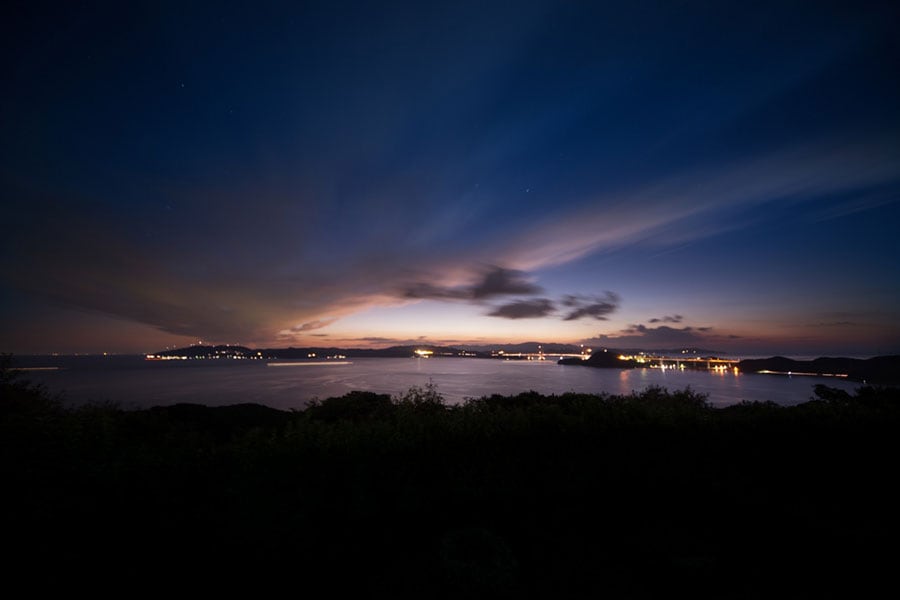 いつまでも眺めていたい瀬戸内海の夕暮れ。