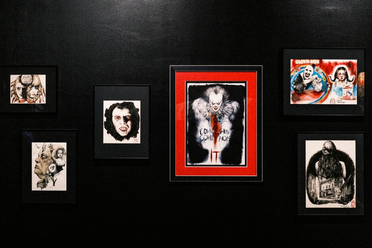 ヒグチユウコさんのオルタナティブポスターシリーズもズラリと展示。