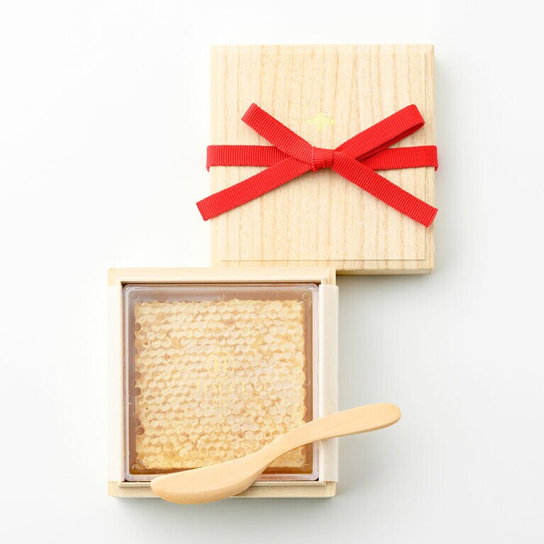 巣蜜 340g 7,560円／HACCI