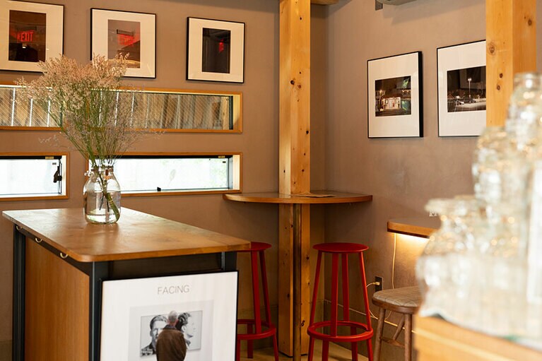 この日は「EXIT」という斉藤有美さんの写真展もしていました！