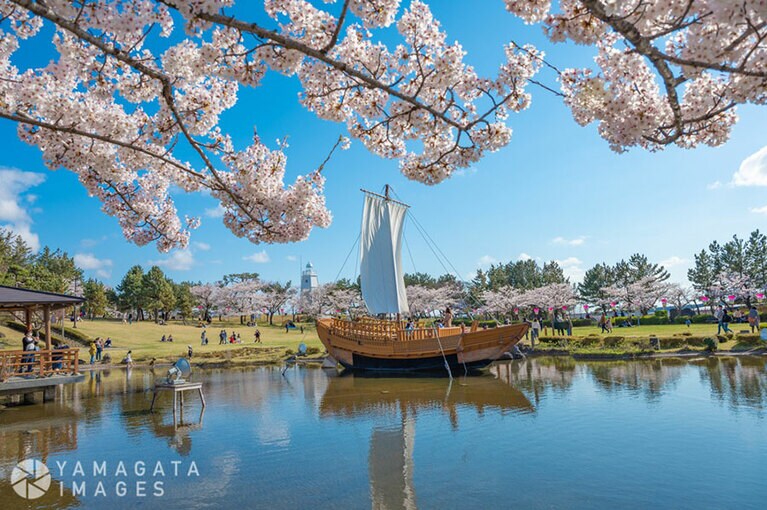 酒田日和山公園。