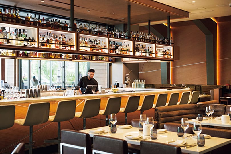 Stripsteak Waikiki（ストリップステーキ ワイキキ）。