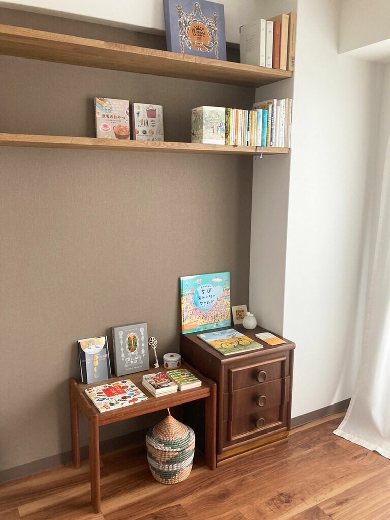 本は好きな表紙を見せて。