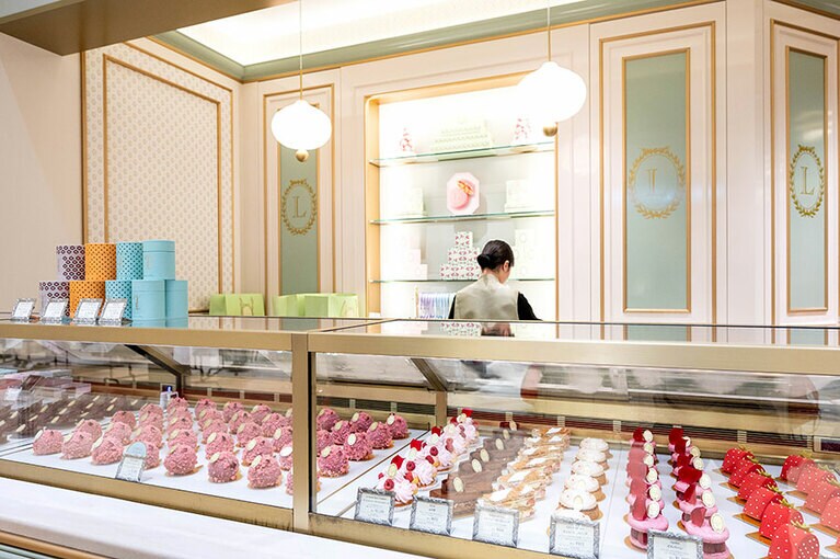 ショーケース。