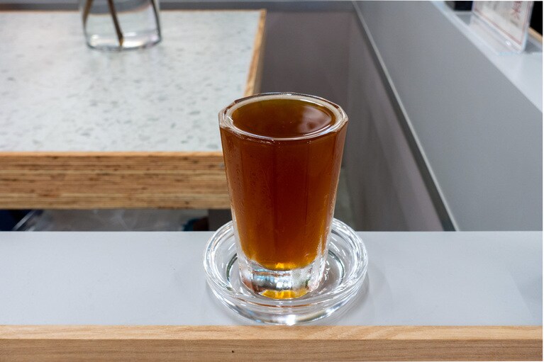 ウーロンエール 450円。