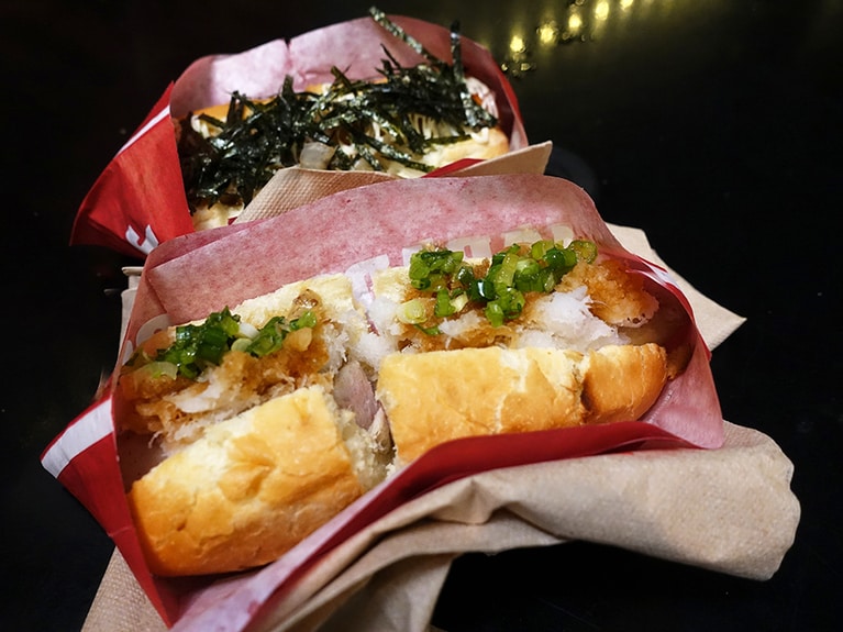 バンクーバーに7店舗アリ。手前のOROSHI 9.29カナダドル。