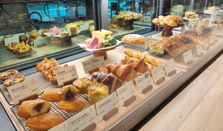 通常のスターバックスの人気商品もアンドレ・チャン氏によりグレードアップされています。