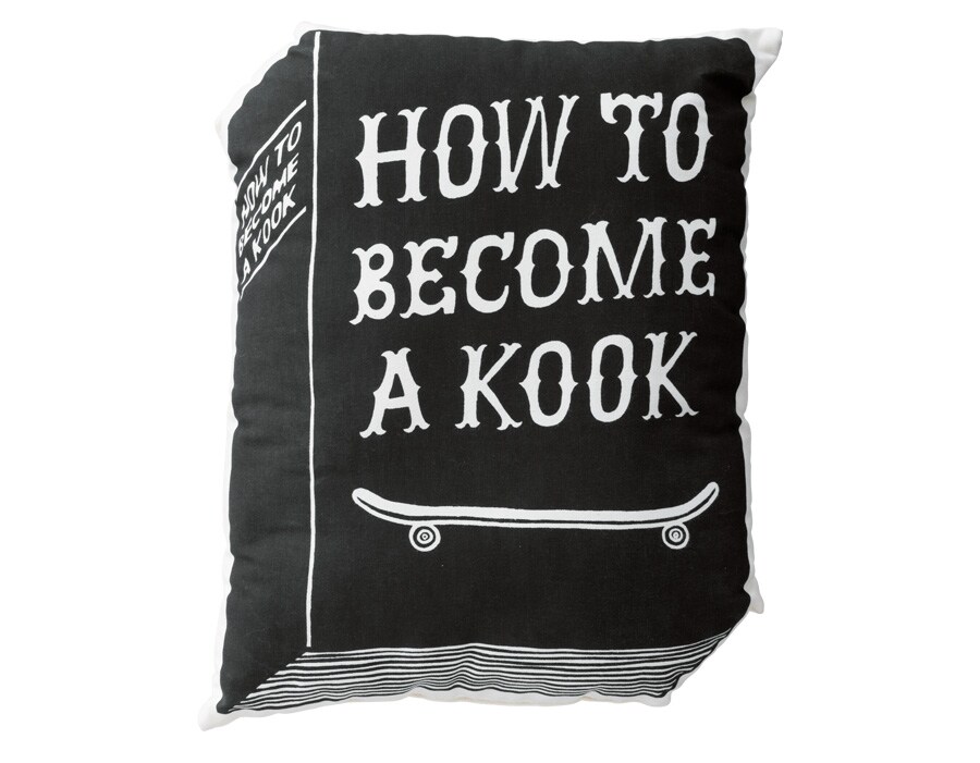 “KOOK” CUSHION(STOMACHACHE) 4,500円／Pacifica Collectives