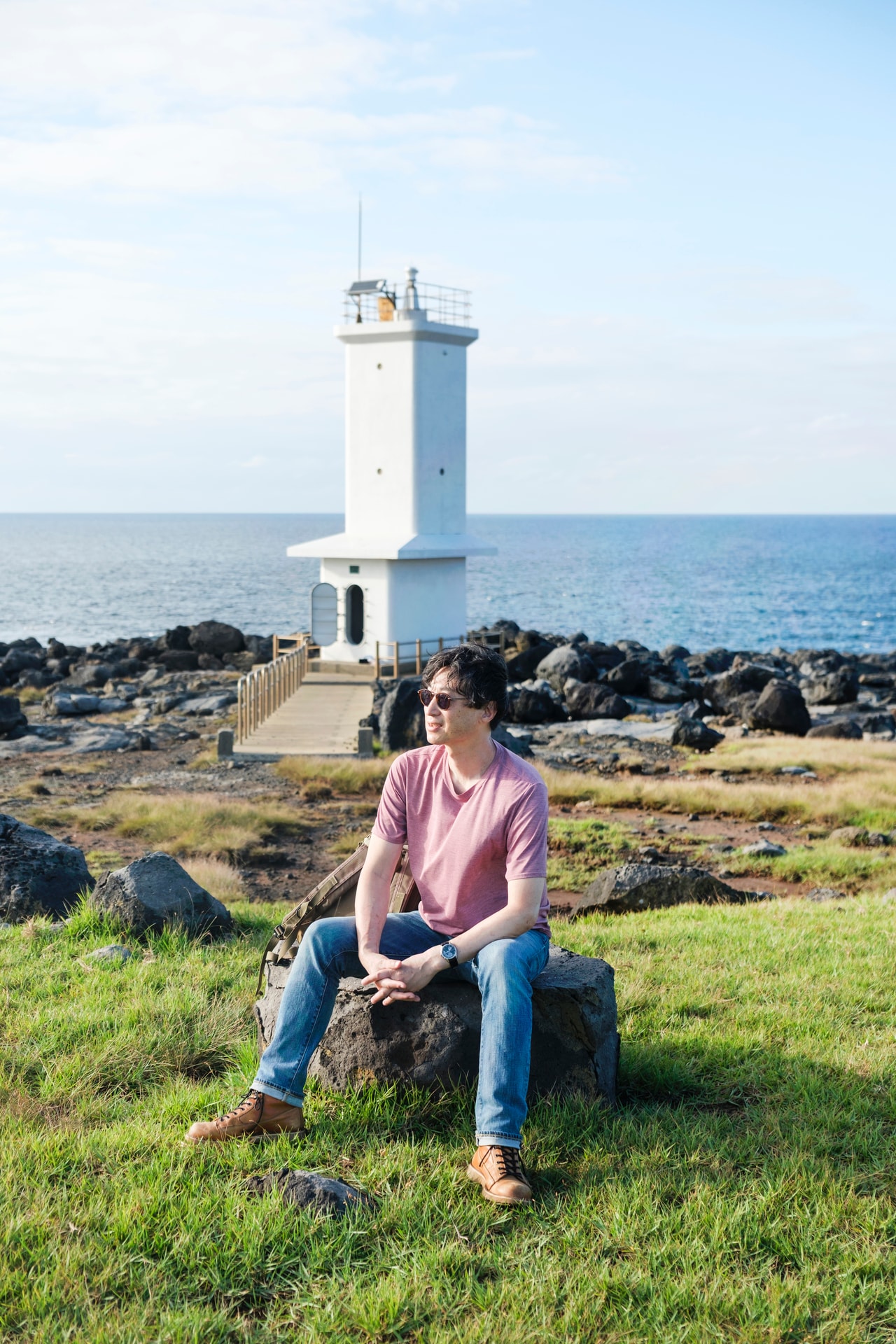 東山彰良さん。