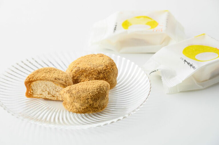 千壽庵吉宗「きなこクリーム大福」1,500円（6個入）／奈良県