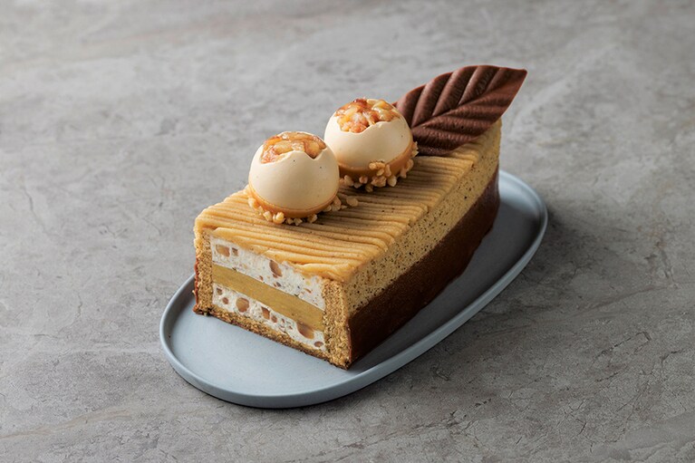 ザ・キャピトルホテル 東急「ブッシュ・ド・ノエル」の断面（27cm×7cm／7,020円）。