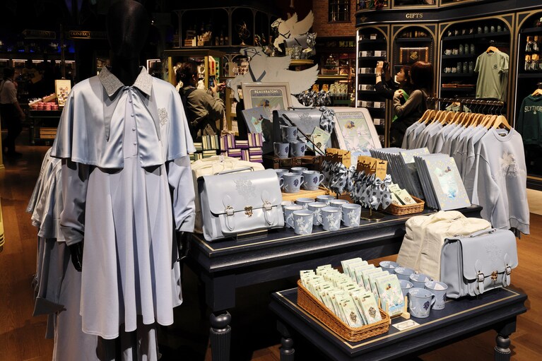 スタジオツアー東京のショップの特設コーナー。