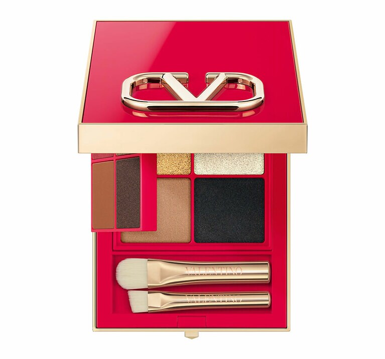 カラー フリップ 上段 4×2g、下段 4×2.4g 11,220円。