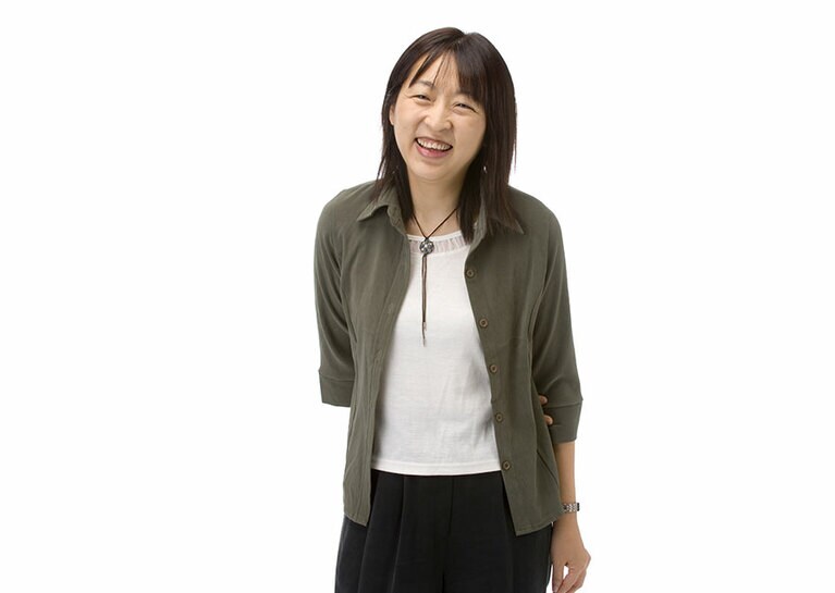 加納朋子氏　©文藝春秋