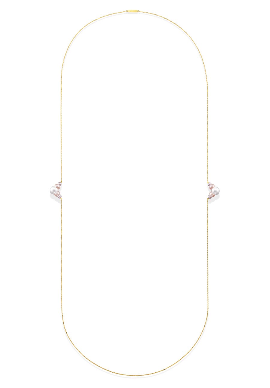 トリプルパール ネックレス CHC 0228(イエローゴールド、淡水真珠)583,000円。